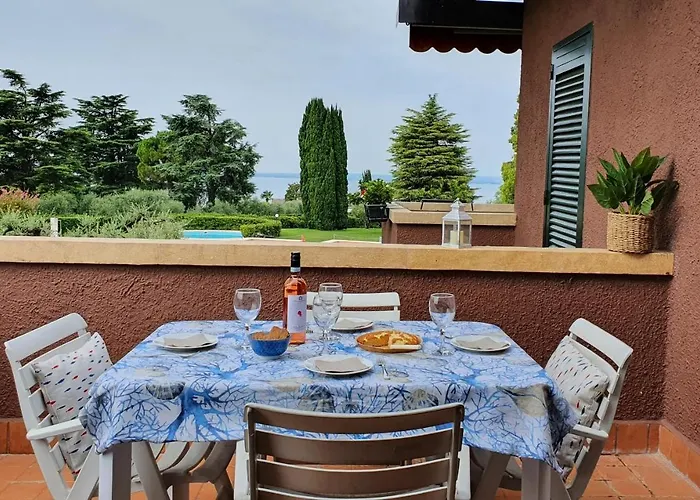 Blue View - Casetto - Regarda Travel Lägenhet *