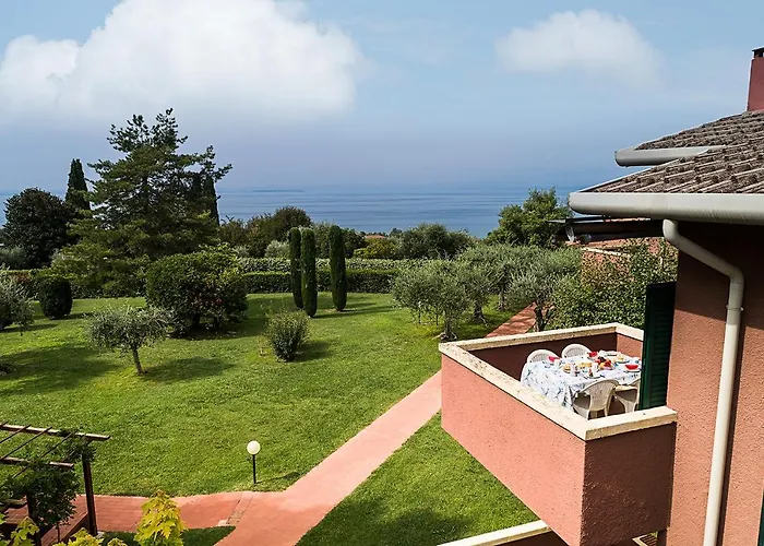 Lägenhet Blue View - Casetto - Regarda Travel